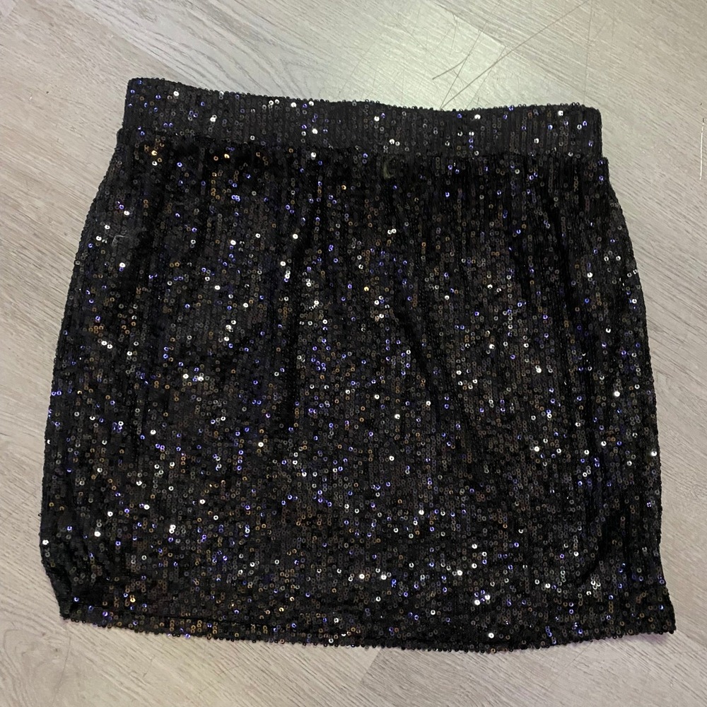 Love On A Hanger Sequin Mini Skirt Women Medium Black Sparkly Party Night Out‎